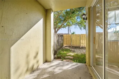 2526 SE 15th Court Homestead FL 33035