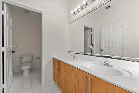 2526 SE 15th Court Homestead FL 33035