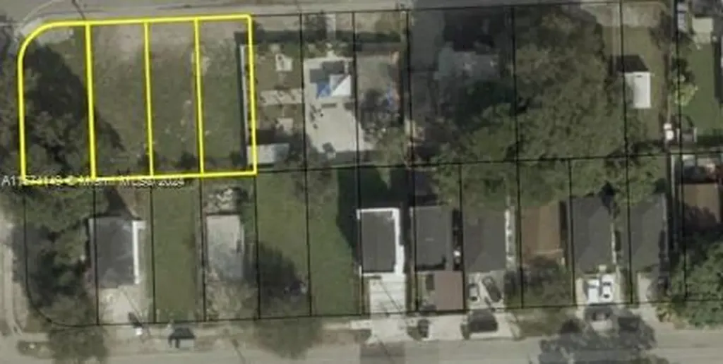 2994 NW 46th Street Miami FL 33142
