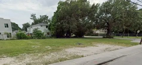 2994 NW 46th Street Miami FL 33142