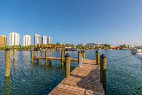 400 Sunny Isles Boulevard Sunny Isles Beach FL 33160