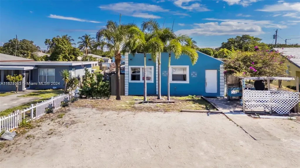 317 NW 4th Avenue Delray Beach FL 33444