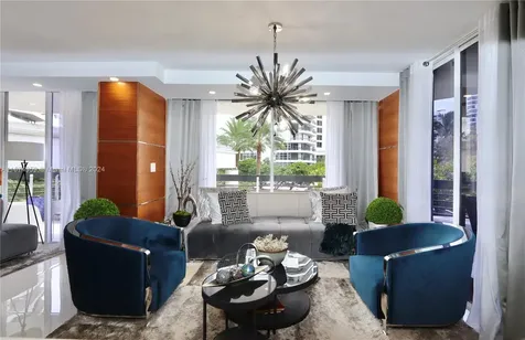 19195 NE 36 Court Aventura FL 33180