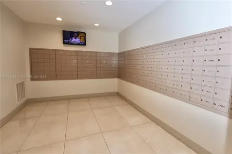 19195 NE 36 Court Aventura FL 33180