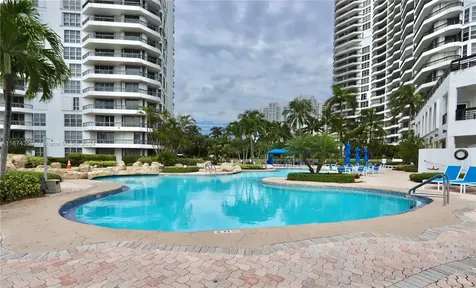 19195 NE 36 Court Aventura FL 33180