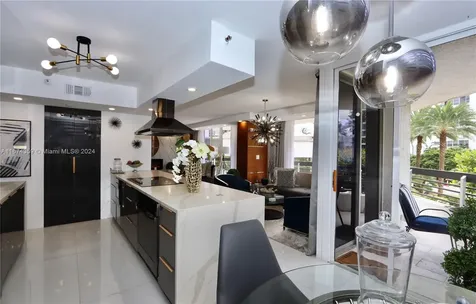 19195 NE 36 Court Aventura FL 33180