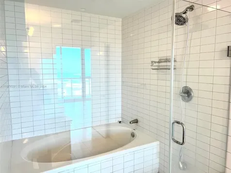 888 Biscayne Boulevard Miami FL 33132