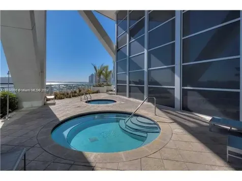 888 Biscayne Boulevard Miami FL 33132