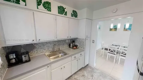 1732 Meridian Avenue Miami Beach FL 33139