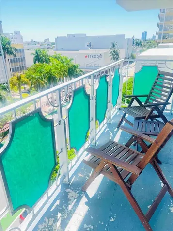 1732 Meridian Avenue Miami Beach FL 33139