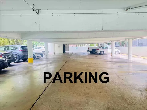 1732 Meridian Avenue Miami Beach FL 33139