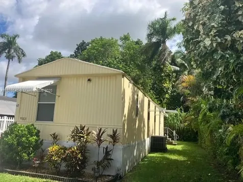 35250 SW 177th Court 67 Homestead FL 33034