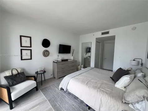 55 SW 9th Street Miami FL 33130