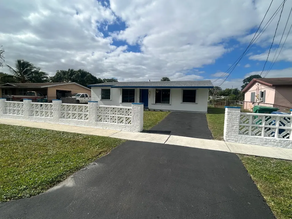 841 NW 33rd Avenue Lauderhill FL 33311