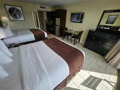 19201 Collins Avenue Sunny Isles Beach FL 33160