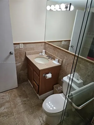19201 Collins Avenue Sunny Isles Beach FL 33160