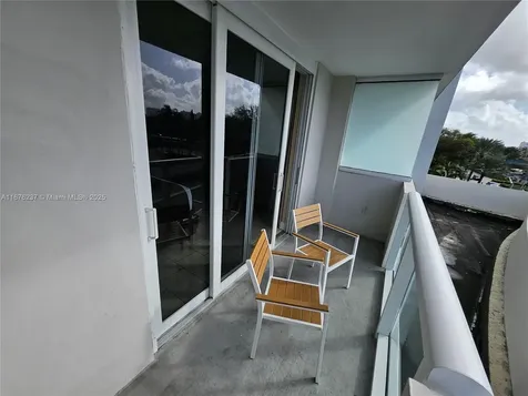 19201 Collins Avenue Sunny Isles Beach FL 33160