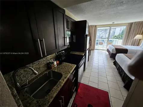 19201 Collins Avenue Sunny Isles Beach FL 33160