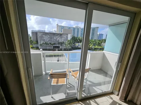 19201 Collins Avenue Sunny Isles Beach FL 33160