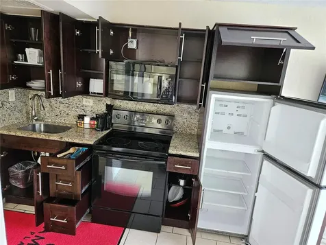 19201 Collins Avenue Sunny Isles Beach FL 33160