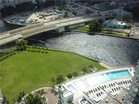 90 SW 3 Street Miami FL 33130