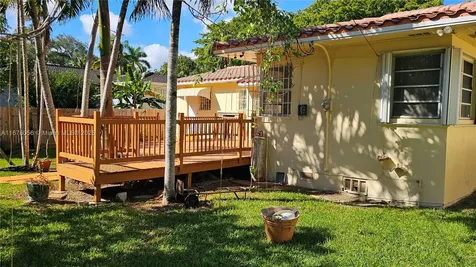 156 NW 88th Street El Portal FL 33150