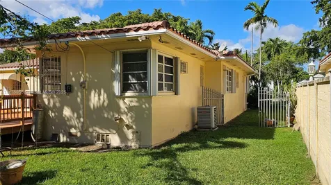 156 NW 88th Street El Portal FL 33150