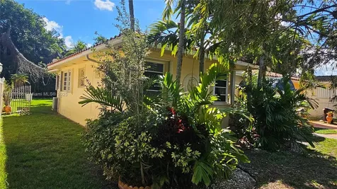 156 NW 88th Street El Portal FL 33150