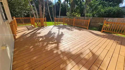 156 NW 88th Street El Portal FL 33150