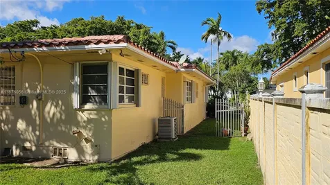156 NW 88th Street El Portal FL 33150