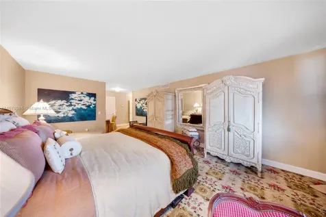 9801 Collins Avenue Bal Harbour FL 33154