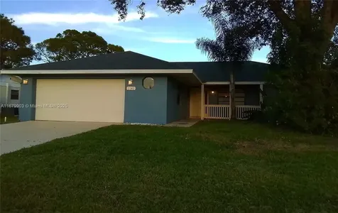 1181 SW Cynthia Street Port St. Lucie FL 34983
