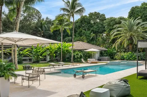 5851 SW 94th Street Pinecrest FL 33156