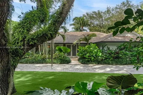 5851 SW 94th Street Pinecrest FL 33156