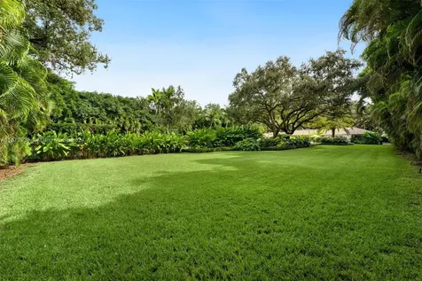 5851 SW 94th Street Pinecrest FL 33156