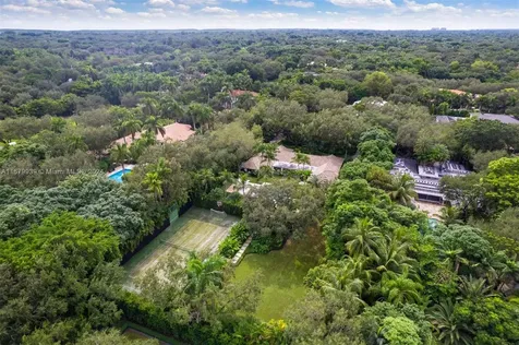 5851 SW 94th Street Pinecrest FL 33156