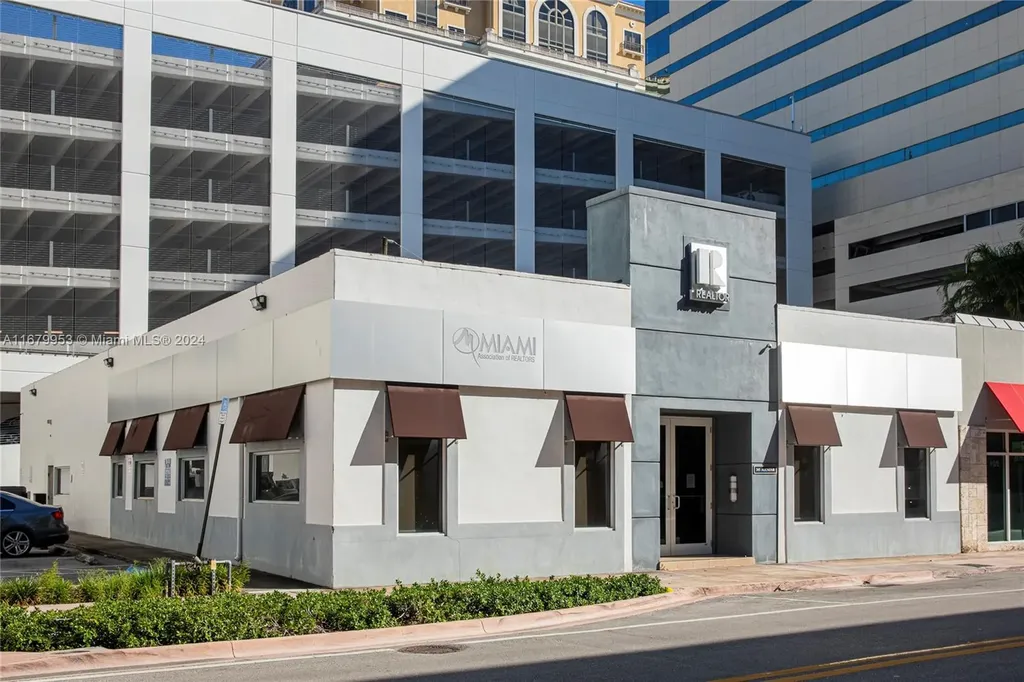 245 Alcazar Avenue Coral Gables FL 33134