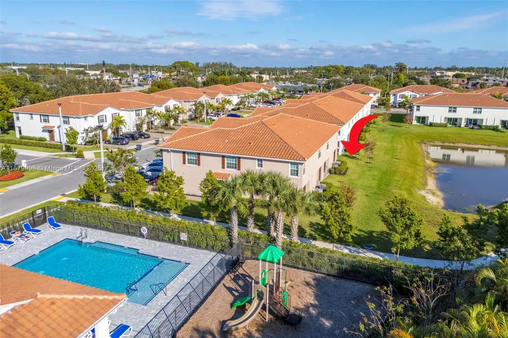 6782 Broadwater Lane Lake Worth FL 33467