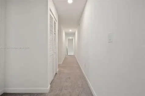 6782 Broadwater Lane Lake Worth FL 33467