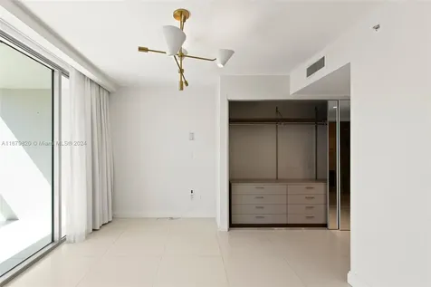 2950 NE 188th Street Aventura FL 33180