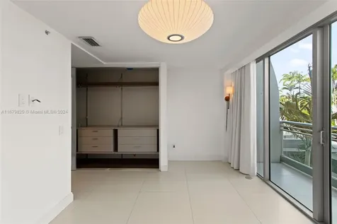 2950 NE 188th Street Aventura FL 33180