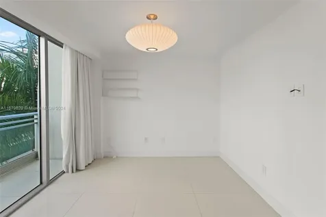 2950 NE 188th Street Aventura FL 33180