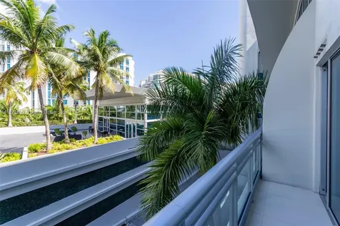 2950 NE 188th Street Aventura FL 33180