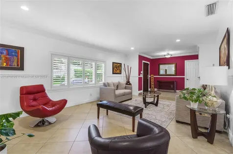 9261 SW 88th Terrace Miami FL 33176