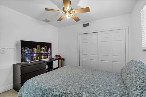 9261 SW 88th Terrace Miami FL 33176