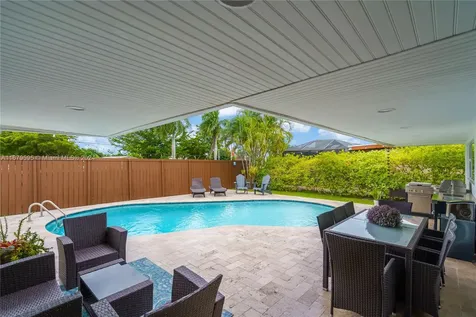 9261 SW 88th Terrace Miami FL 33176