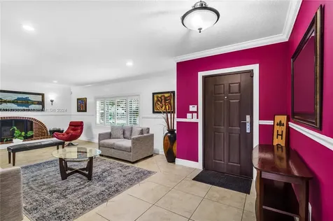 9261 SW 88th Terrace Miami FL 33176