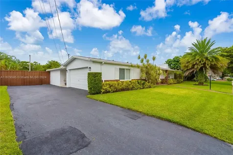 9261 SW 88th Terrace Miami FL 33176