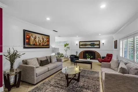 9261 SW 88th Terrace Miami FL 33176