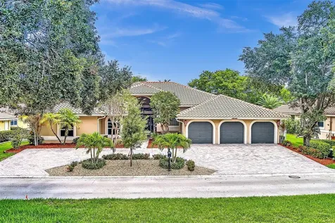 1775 W Eagle Trace Boulevard W Coral Springs FL 33071